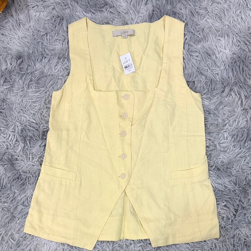 LOFT Pale Yellow Linen Button-Front Sleeveless Vest